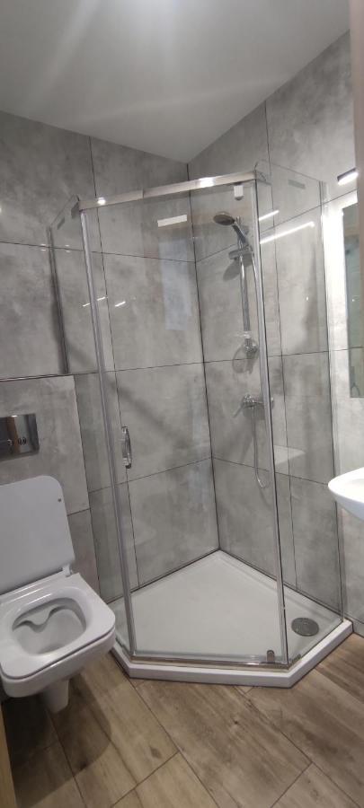 667-5-2828-4 Przystanek Solina Solina  Exteriör bild
